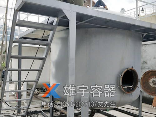 暴雨天氣如何進行油罐的防護？